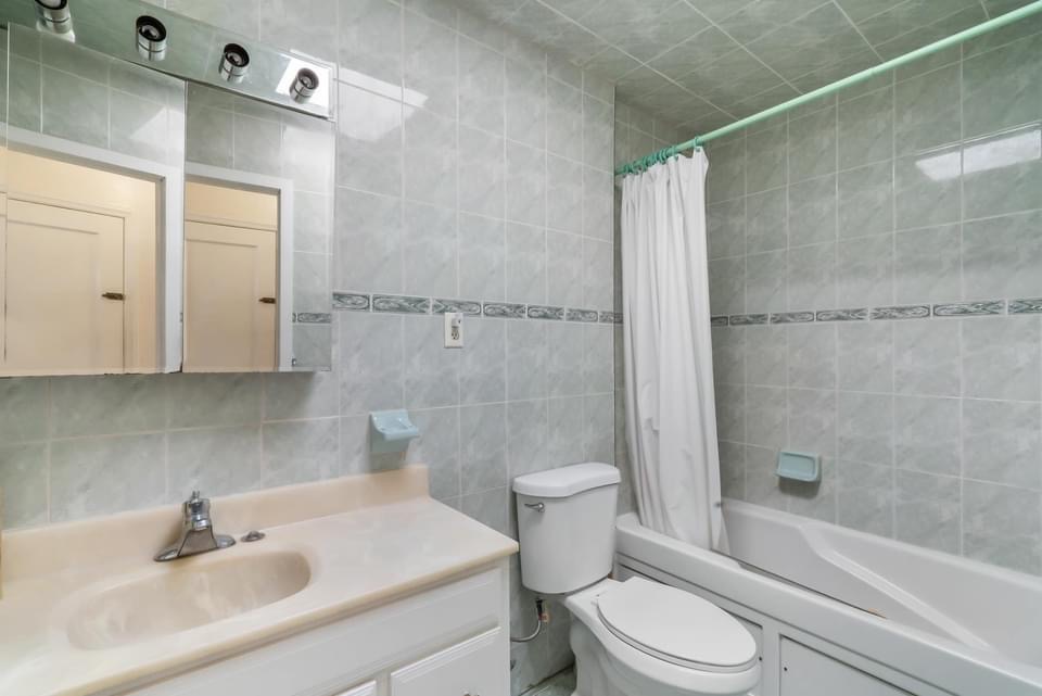 Bathroom Renovation & Remodeling Best Budget Construction